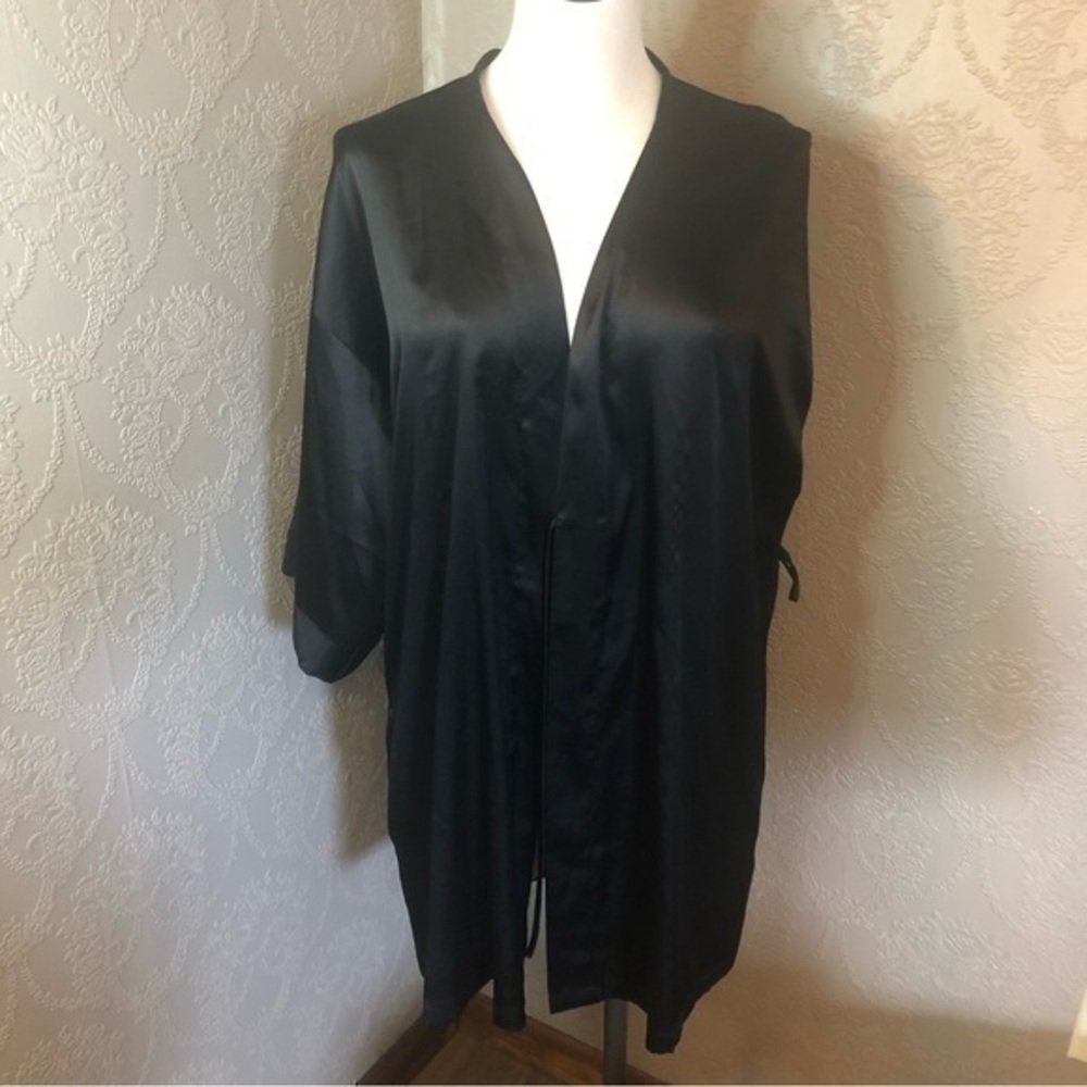 Victorias Secret XS Black Robe good condition